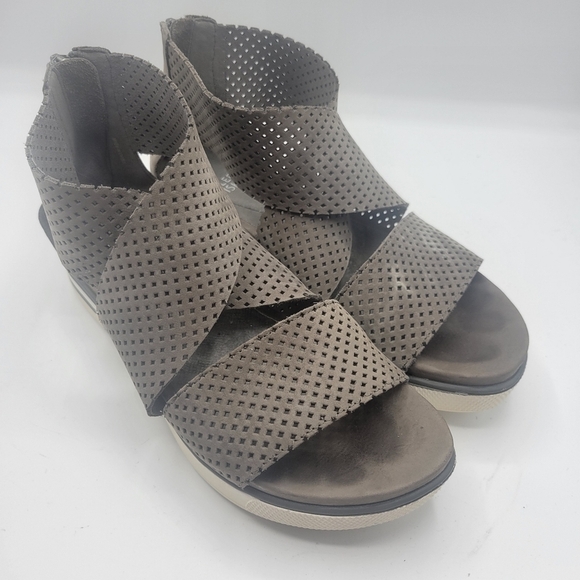 Eileen Fisher Shoes - Eileen Fisher sandals size 5